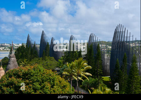 Tjibaou centro culturale a Noumea capitale della Nuova Caledonia, Melanesia, Sud Pacifico Foto Stock