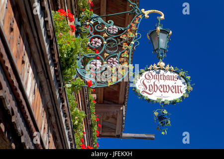 Austria, Tirolo, Ellmau, segno di pub Foto Stock