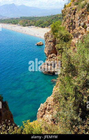 La Turchia, Antalya, spiaggia Konyaalti, circa A 3 km da Antalya elimina Foto Stock