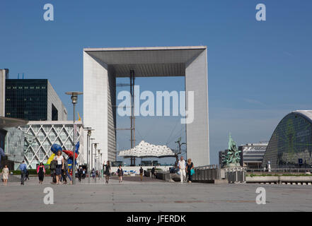 Francia, Parigi città, quartiere della Défense, il Grande Arco Foto Stock