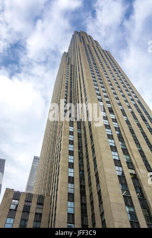 Vista dal basso del Rockfeller building Foto Stock