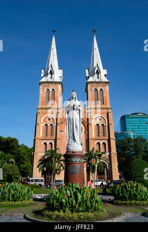 La cattedrale di Notre Dame Basilica di SAIGON in Ho Chi Minh City, Vietnam Asia Foto Stock