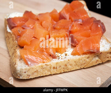 Sandwiche con pesce rosso Foto Stock