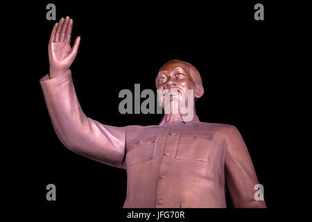 Statua di bronzo di comunista vietnamita presidente Ho Chi Minh città di Ho Chi Minh, Vietnam Asia Foto Stock