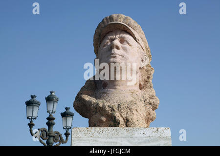 Statua di Gesù Alba Medina Paco Alba in Cadiz Foto Stock