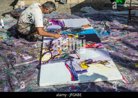 Turchia, Istanbul City, Ortakoy distretto, l'artista di strada Foto Stock
