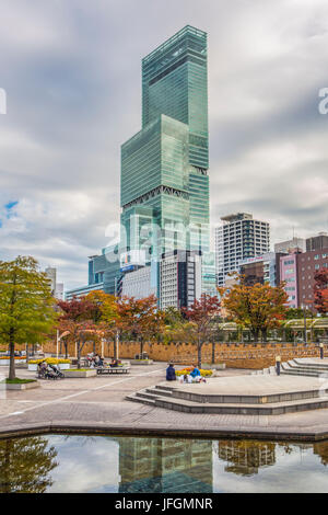 Giappone, Kansai di Osaka, Tennoji distretto, Abeno Harukas edificio più alto in Osaka Foto Stock