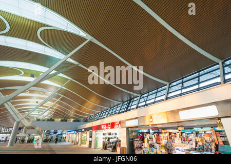 Cina, Shanghai Shanghai Pudong International Airport Lounge di partenza Foto Stock