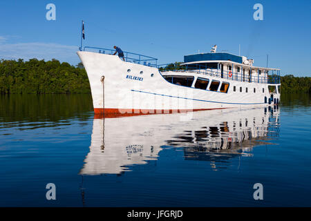 Diving barca safari Bilikiki, Marovo Lagoon, nelle Isole Salomone Foto Stock