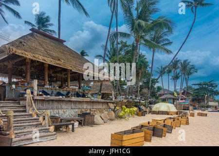 Bar in spiaggia, Spiaggia Bo Phut, isola di Ko Samui, Thailandia, Asia Foto Stock