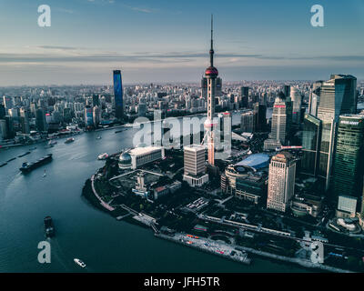 Riprese aeree del quartiere Pudong di Shanghai in Cina Foto Stock