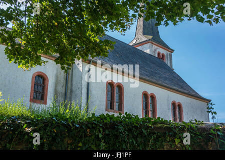 In Germania, in Renania Palatinato, distretto Trier-Saarburg, Kastel-Staadt, Klauses Kastel, chiesa parrocchiale Santa Elena, Foto Stock