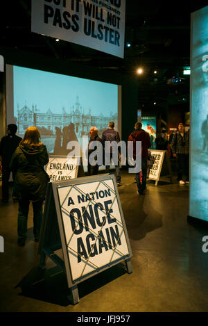 Regno Unito e Irlanda del Nord, Belfast, Belfast Docklands, Titanic Belfast Museum, interno Foto Stock