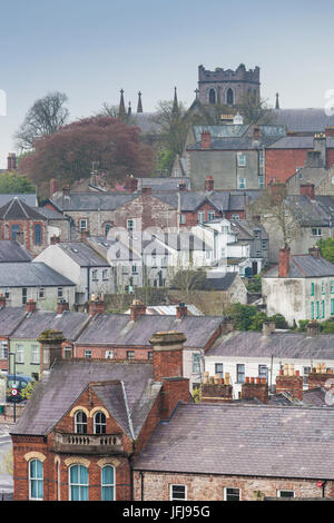 Regno Unito e Irlanda del Nord, nella contea di Armagh, Armagh, elevati vista città Foto Stock