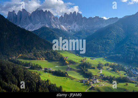 Val di Funes, Puez Olde parco naturale, Trentino Alto Adige, Italia, Foto Stock