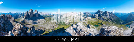 Di Sesto, Dolomiti, Alto Adige, provincia di Bolzano, Italia, Vista panoramica dalla cima del Monte Paterno/Paternkofel Foto Stock