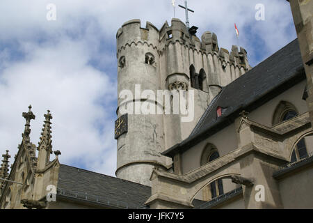 2014.06.21.121349 Stiftskirche Münstermaifeld Foto Stock