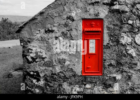 VR Red Post Box - Royal Mail (UK) Foto Stock