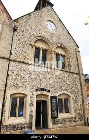 Moyses Hall Museum, uno degli ultimi superstiti Case normanna in Gran Bretagna, Cornhill Bury St Edmunds, Suffolk, Regno Unito Foto Stock