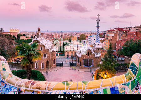 Barcellona, Parco Guell, Spagna, dettagli del modernismo parco progettato da Antonio Gaudi Foto Stock