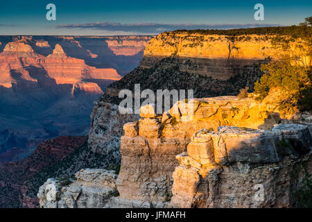 Parco Nazionale del Grand Canyon, Arizona, Stati Uniti d'America, un bel tramonto lungo il bordo sud, Foto Stock