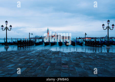 Chiesa di San Giorgio Maggiore vista da piazza San Marco, Venezia, Italia Foto Stock