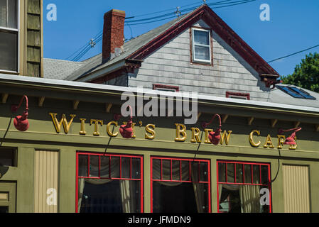 Stati Uniti d'America, Massachusetts, Salem, Derby Street, streghe Brew Cafe Foto Stock