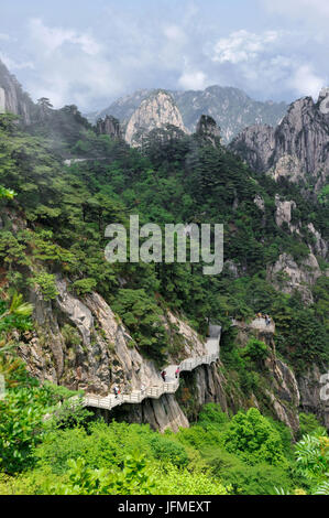 Cina, provincia di Anhui, Huangshan mountain (giallo montagne), patrimonio mondiale dell'UNESCO, Foto Stock