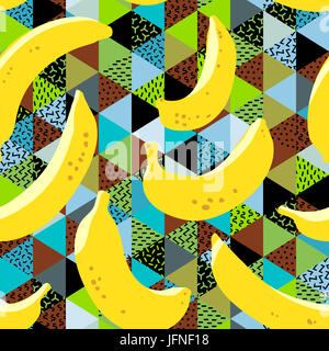 Banana seamless pattern. Giallo frutti banana su sfondo colorato. Alla moda di disegno a mano libera illustrazione Foto Stock