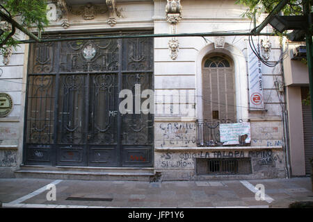 Portón 2011.10.20.071619 9 de Julio Córdoba Argentina Foto Stock
