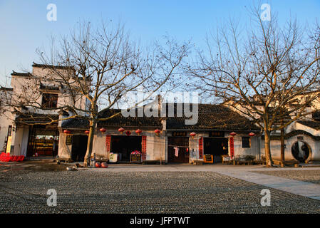 Il Patrimonio mondiale UNESCO antico villaggio di Xidi, Anhui, Cina Foto Stock