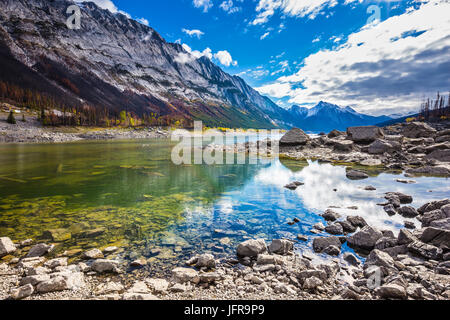 Medicina Beneaped Lago in autunno Foto Stock