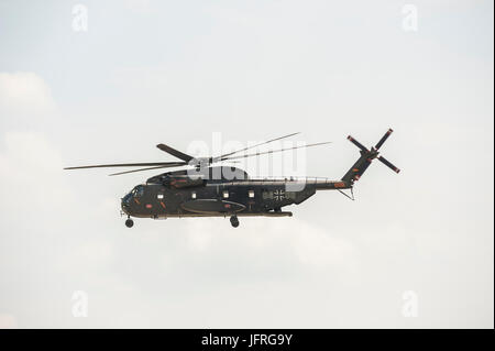 Militare tedesco elicottero Sikorsky CH-53 Foto Stock