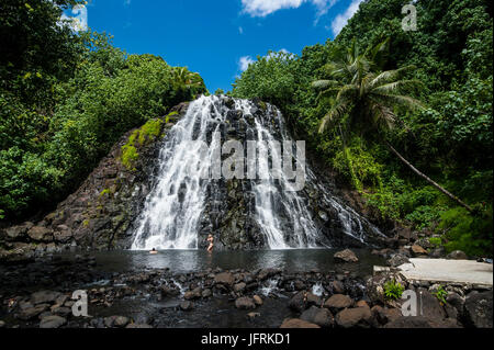 Kepirohi cascata, Pohnpei, Micronesia, Pacifico centrale Foto Stock