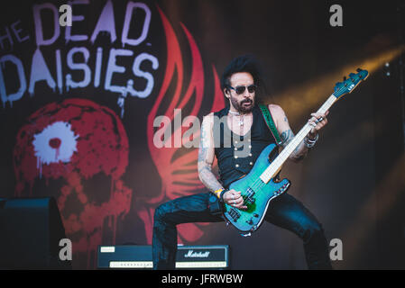 Giugno 17, 2017: i morti margherite performance dal vivo sul palco del Festival Hellfest 2017 in Clisson, vicino a Nantes Foto: Alessandro Bosio Foto Stock