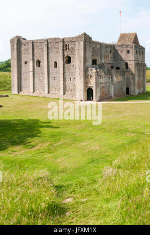 Xii secolo castello normanno tenere di Castle Rising in West Norfolk Foto Stock