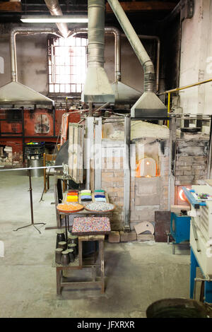 Artigianato del vetro. Forno per vetro vista,Murano Venezia,l'Italia. Foto Stock