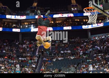 Charlotte,Stati Uniti d'America. 2 luglio,2017. settimana #2 big3 torneo di basket vetrine charlotte,nc spectrum center. Foto Stock