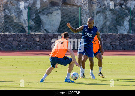 Tenerife. Il 3° luglio 2017. Andre saggezza confermato nuova firma oggi vede la formazione con Derby County Football Club di formazione presso il T3 impianto sportivo in Tenerife. Foto Stock