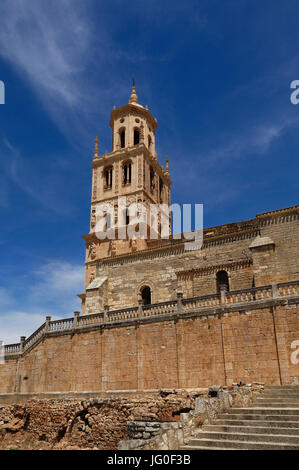 La chiesa di Nostra Signora dell'Assunzione, Santa Maria del Campo. Provincia di Burgos, Castiglia-Leon, Spagna Foto Stock