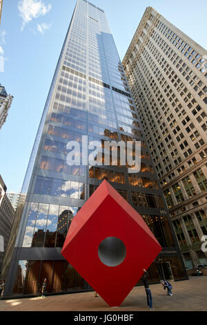 HSBC Bank Building e il cubo scultura New York City USA Foto Stock