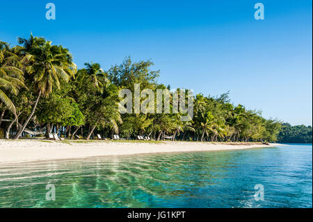 Spiaggia di sabbia bianca, Il Nanuya Lailai island, la Blue Lagoon, Yasawas, Figi e Sud Pacifico Foto Stock