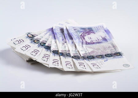 Varsavia, Polonia - 1 Luglio 2017: valuta britannica. Ventola del British 20 Pound banconote. Foto Stock