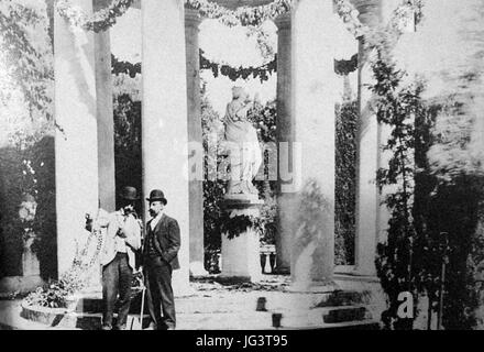 Miquel Utrillo e Joan Maragall - 1898 - Parc del Laberint d'Horta Foto Stock