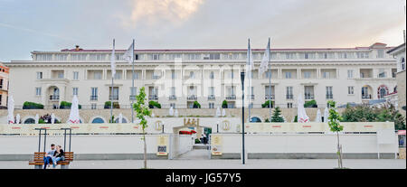 MAMAIA, Romania - 17 giugno 2015. Hotel Iaki vicino al mare, spiaggia. Foto Stock