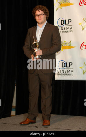 Seth Rogen arriva showest cerimonia di premiazione tenutasi il Paris Las Vegas durante showest,ufficiali della convenzione di associazione nazionale dei proprietari del teatro,marzo 13,2008 Las Vegas, Nevada. Foto Stock