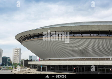 Sport arena di Katowice Spodek chiamato, Slesia, Polonia Foto Stock