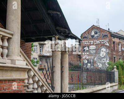 Cracovia in Polonia - 17 Giugno 2016: Centro della città di Cracovia la parte ebraica chiamato Kazimierz Foto Stock