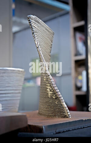 Il filo ad arco + produzione additiva a Cranfield University Foto Stock