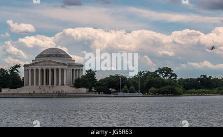 Thomas Jefferson Memorial con il piano sulla destra Foto Stock